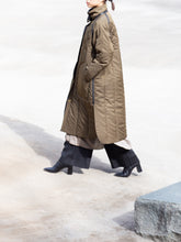 画像をギャラリービューアに読み込む, reversible quilt coat