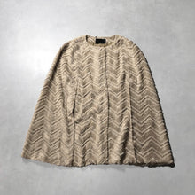 画像をギャラリービューアに読み込む, JQ cape mant
