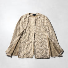 画像をギャラリービューアに読み込む, JQ cape mant
