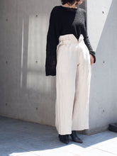 画像をギャラリービューアに読み込む, belted linen pants
