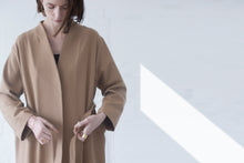 画像をギャラリービューアに読み込む, peach skin light coat MIDI
