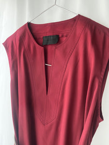 caftan no sleeve top
